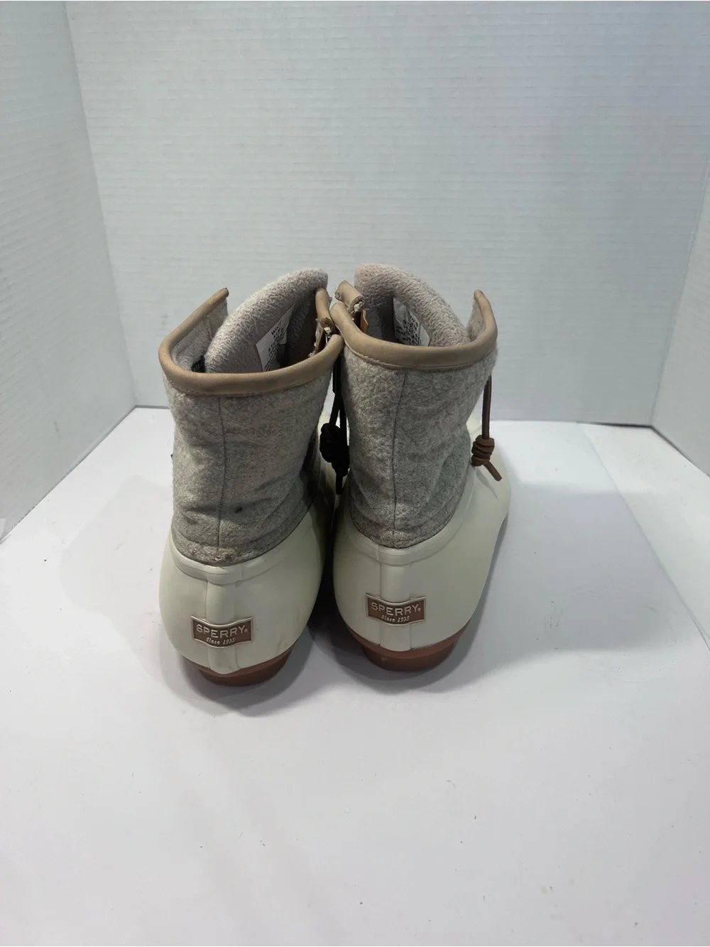 Sperry Women's Cream and Gray Duck Boots